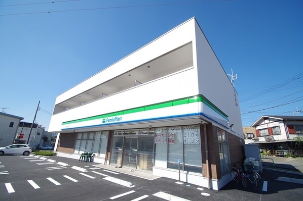 ワイズヒルの物件外観写真